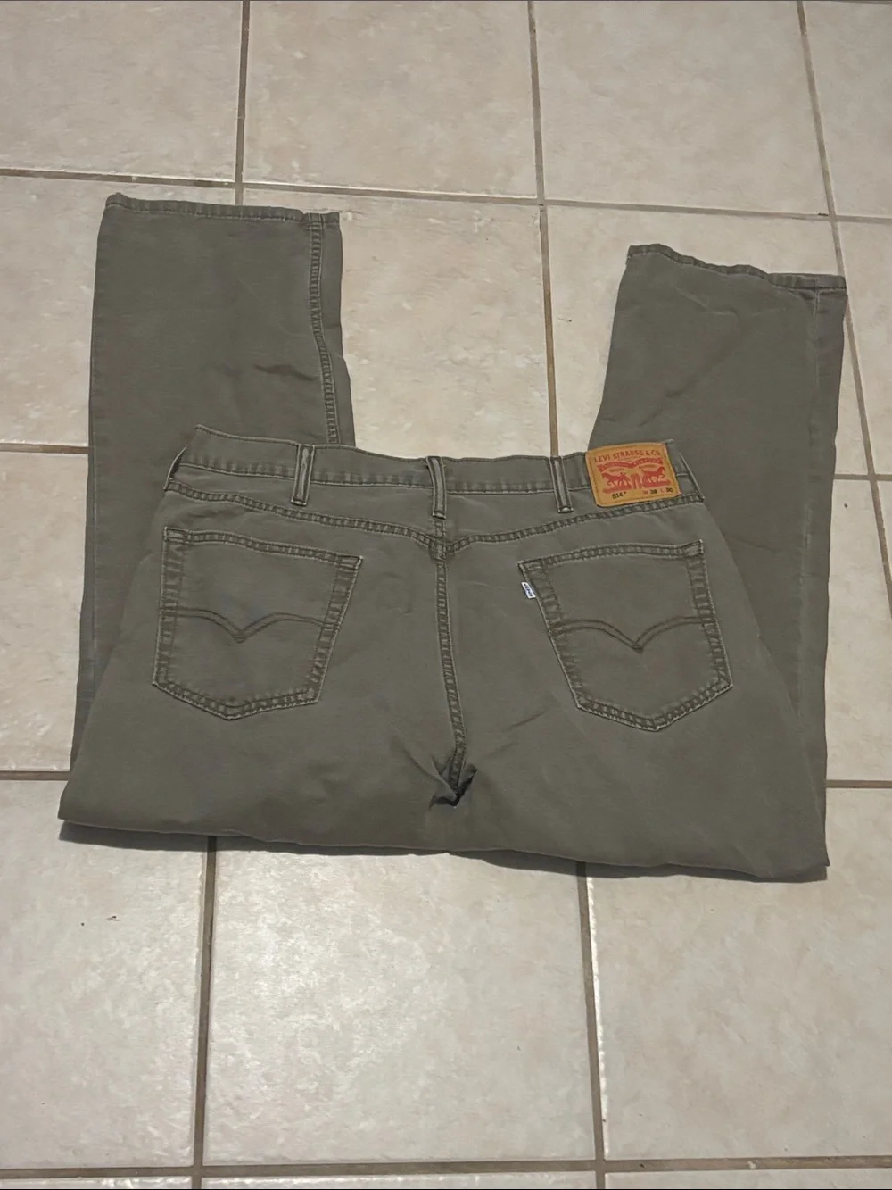 Levi's Men's Slim Straight Jeans in Olive